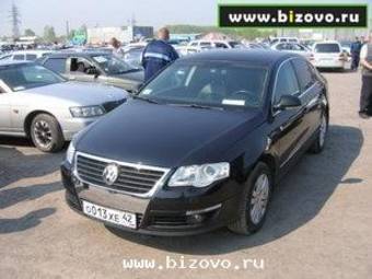 2005 Volkswagen Passat Photos