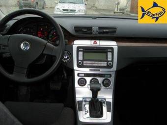 2007 Volkswagen Passat Images
