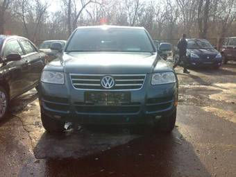 2004 Volkswagen Touareg Photos