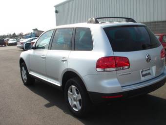 2004 Volkswagen Touareg Photos