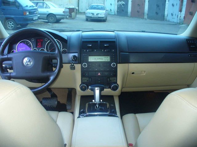 2005 Volkswagen Touareg