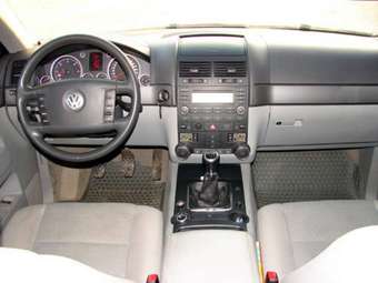 2005 Volkswagen Touareg For Sale