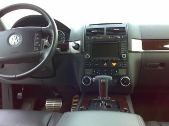 2005 Volkswagen Touareg For Sale