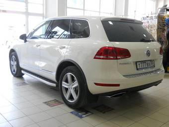 2011 Volkswagen Touareg Pictures