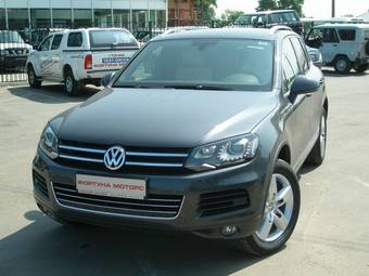 2012 Volkswagen Touareg Pictures