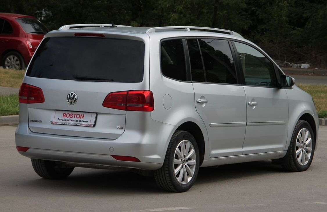 2013 Volkswagen Touran 1T3 2.0 TDI DSG Highline (110 Hp) specs ...