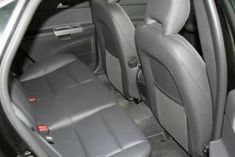 2008 Volvo S40 Images