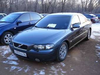 2003 Volvo S60 Photos