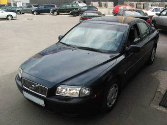 2003 Volvo S80 Pictures