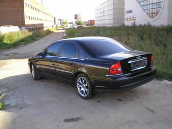 2004 Volvo S80 Photos