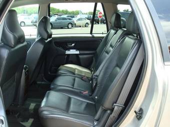 2003 Volvo XC90 Photos