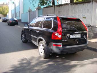 2005 Volvo XC90 Photos