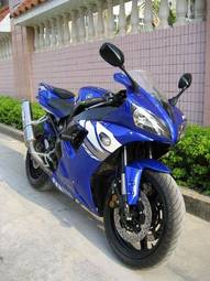 2003 Yamaha YZF Pictures