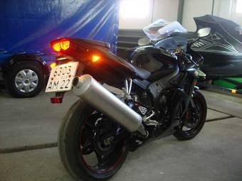 2005 Yamaha YZF Pictures