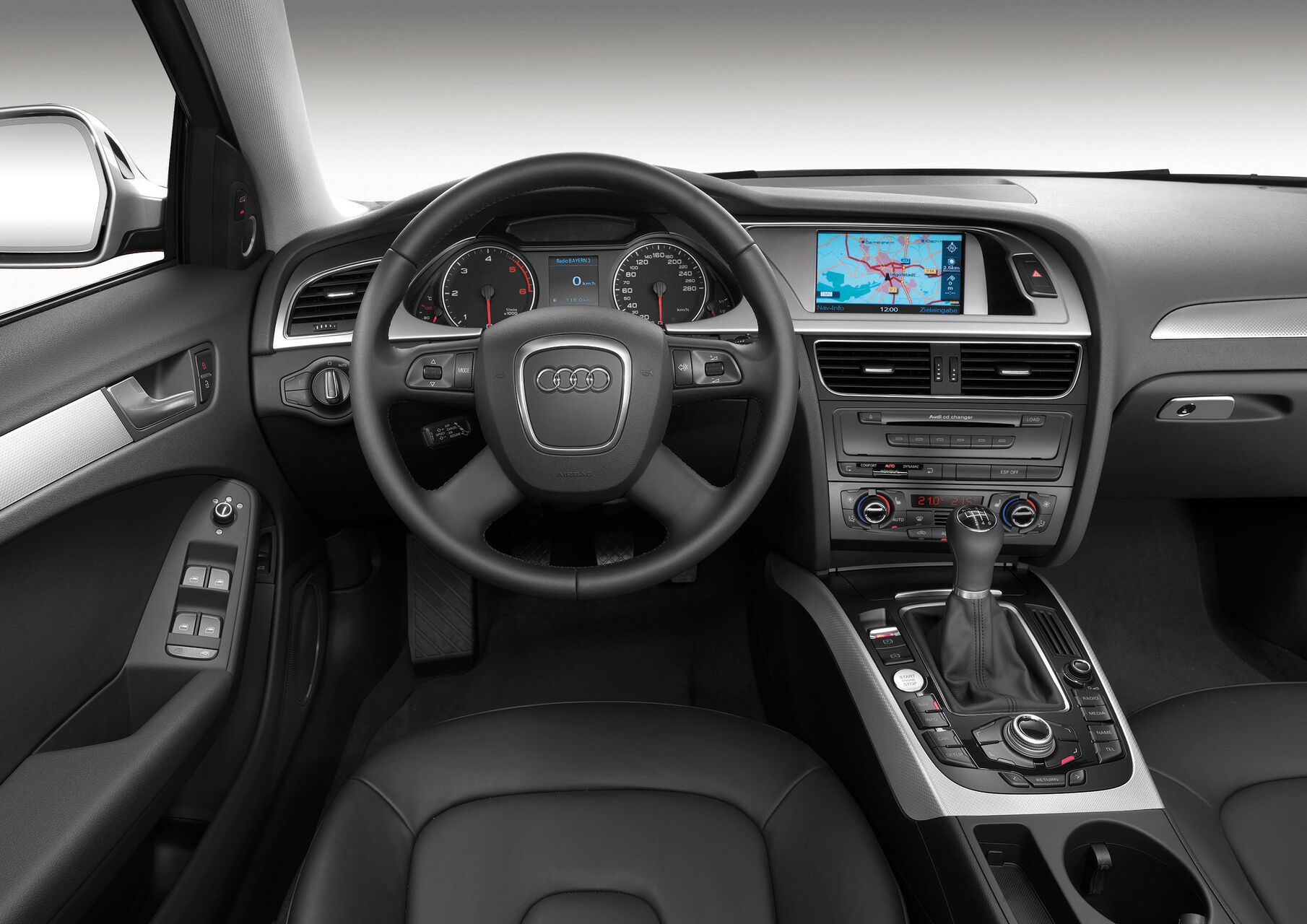Audi A4 (B8 8K) 2.0 TDI (143 Hp) quattro 2008 - 2011 Specs and Technical  Data, Fuel Consumption, Dimensions