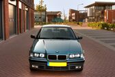 BMW 3 Series Sedan (E36) 318i (113 Hp) Automatic 1990 - 1993