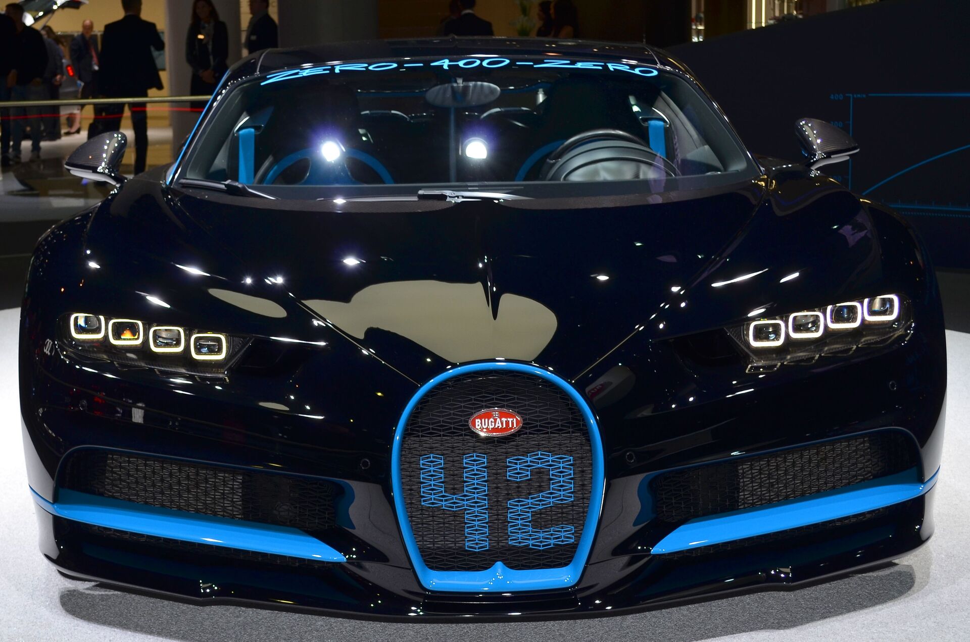 Bugatti Chiron 8.0 W16 (1500 Hp) AWD DSG 2016 - present Specs and ...