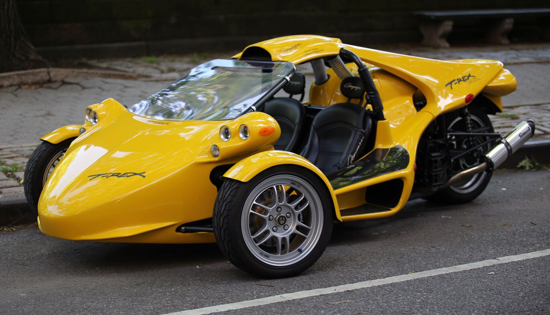 Campagna T-REX 16S 2017 - present Specs and Technical Data, Fuel ...