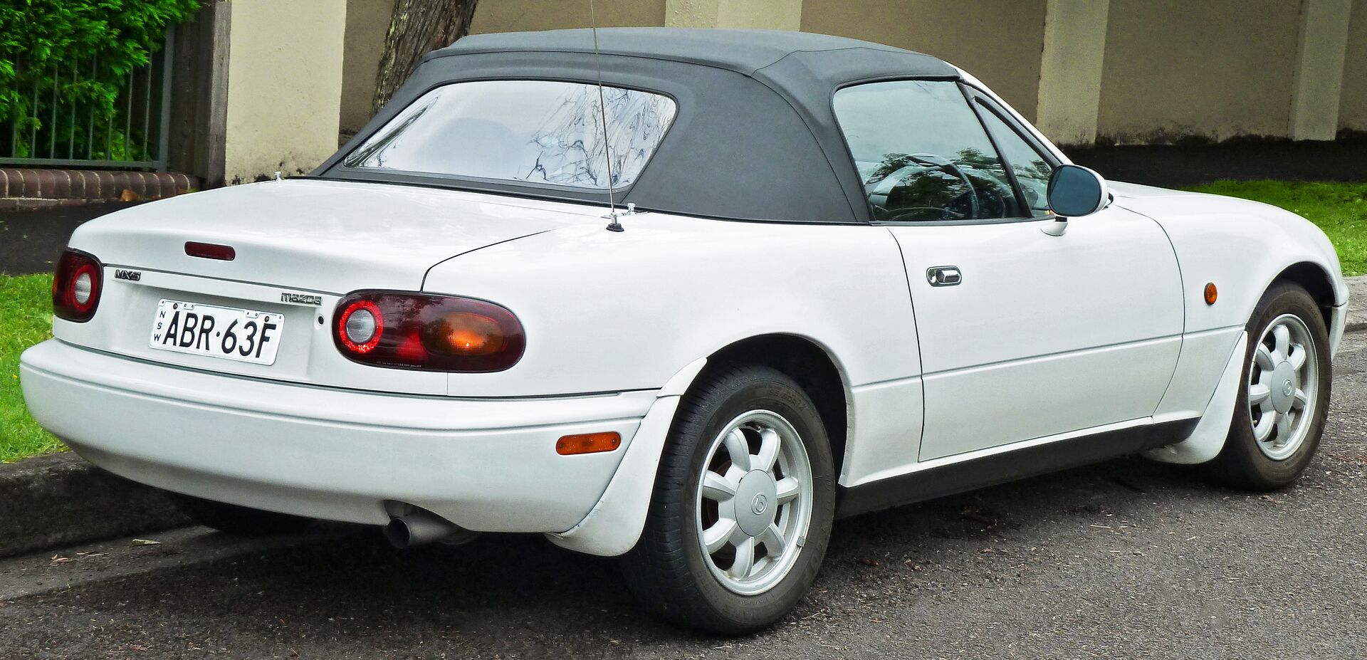 Mazda MX 5 I NA 1 6 115 Hp 1990 1994 Specs And Technical Data 