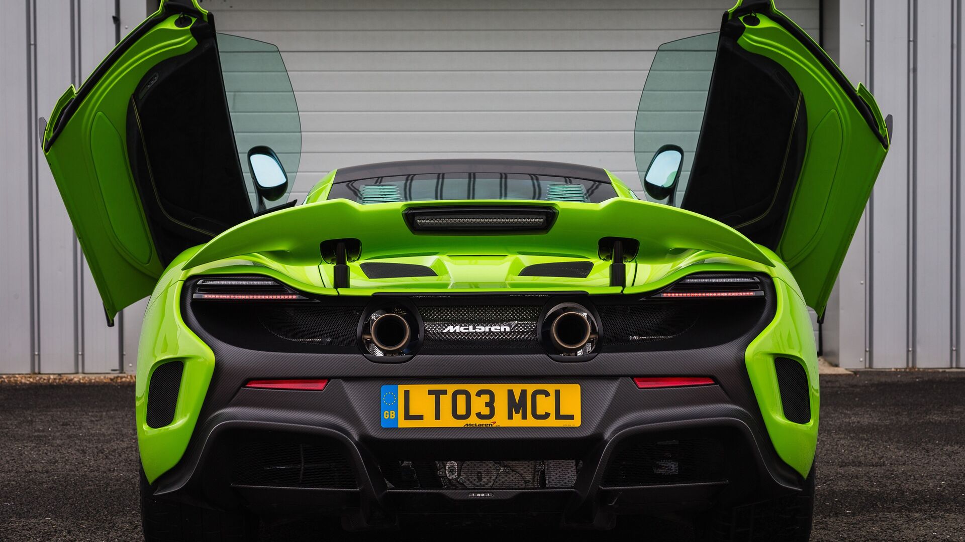 McLaren 675LT Coupe 2015 - 2017 Specs and Technical Data, Fuel