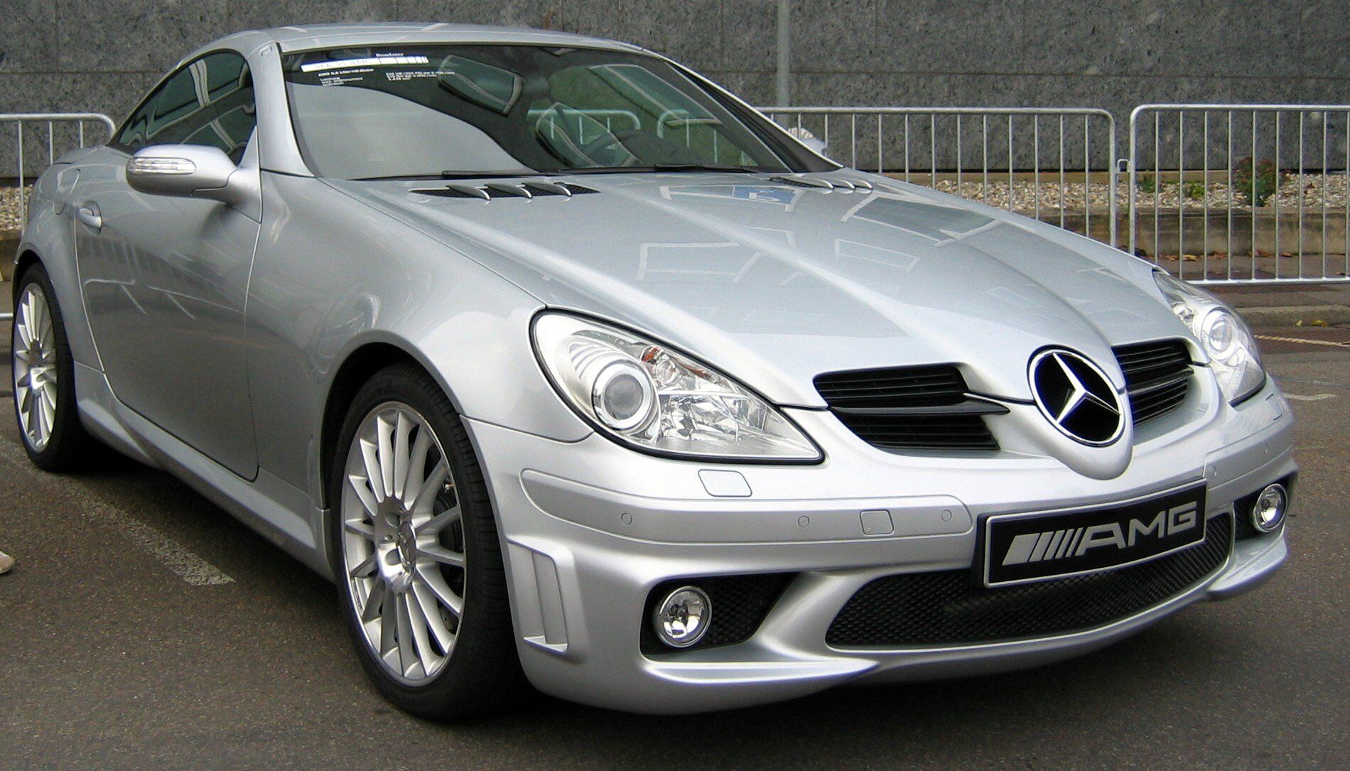 Mercedes-Benz SLK (R171) AMG SLK 55 V8 (360 Hp) 7G-TRONIC 2004 - 2007 ...