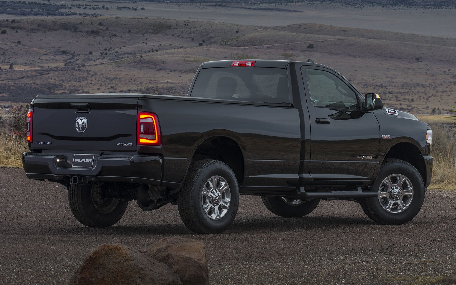 RAM 2500/3500 Regular Cab II (DT) 2500 6.4 Hemi V8 (410 Hp) Automatic ...