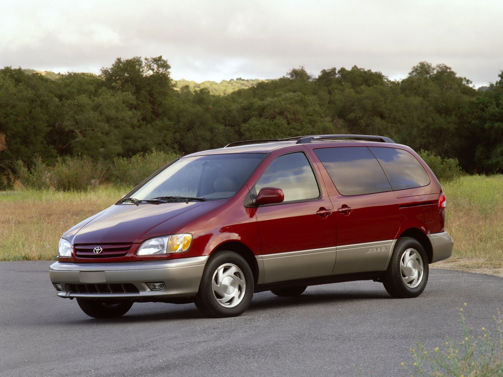 Toyota Sienna 1997 - 2002 Specs and Technical Data, Fuel Consumption ...