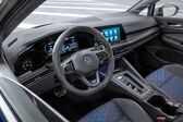 Volkswagen Golf VIII Variant 1.5 TSI (150 Hp) 2020 - present