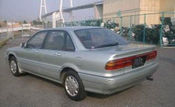 1991 Mitsubishi Eterna Sava